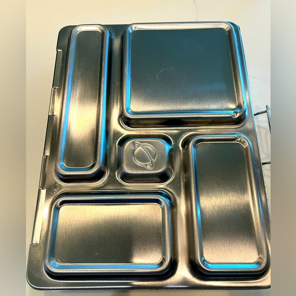Planetbox rover lunchbox
